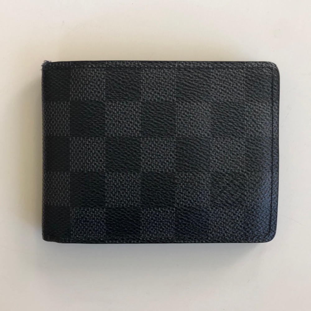 Louis Vuitton Men’s Wallet